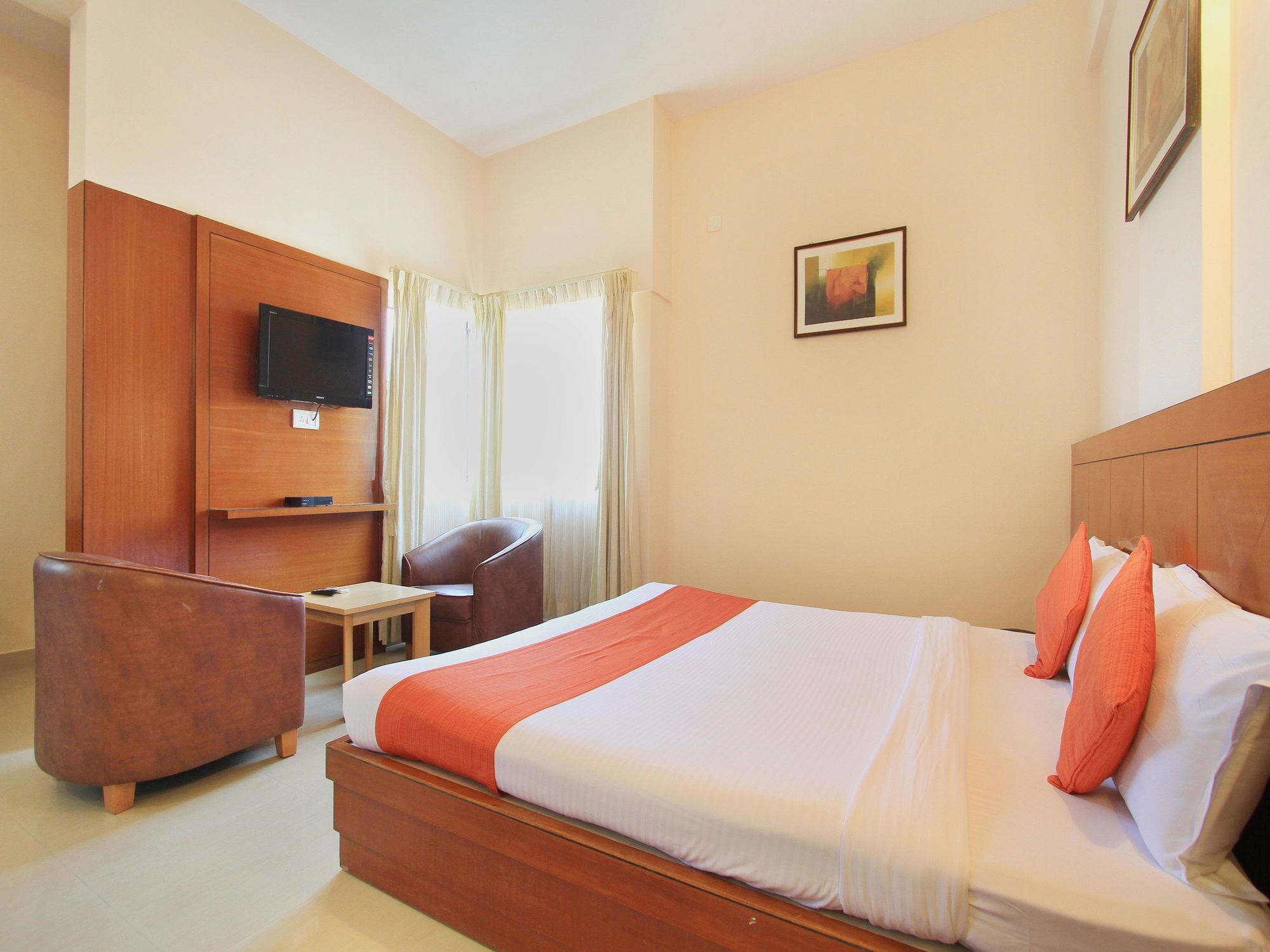 Hotel Stay By The Way Mysore Esterno foto