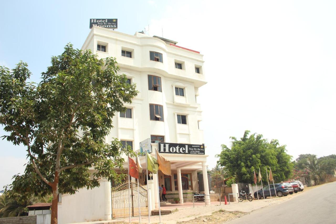 Hotel Stay By The Way Mysore Esterno foto